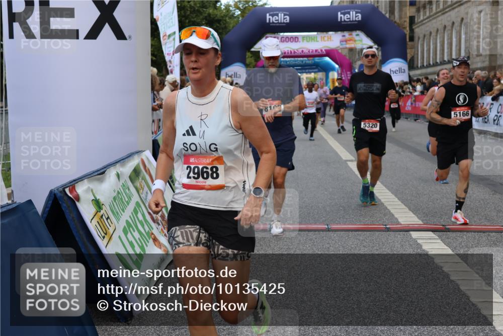 06.09.2026 - CURREX Alsterlauf Strokosch-Dieckow http://msf.ph/oto/10135425 06.09.2026 09:57:08 Ziel 2056, 2165, 2557, 2968, 3050, 3505, 3519, 3520, 3622, 3690, 3694, 3712, 3795, 4014, 4740, 4870, 5166, 5320, 5565, 5571, 6055, 6071, 6115, 6394, 8107, 8167 meine-sportfotos.de