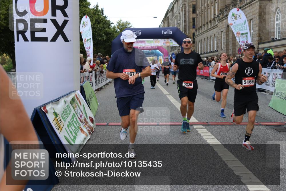 06.09.2026 - CURREX Alsterlauf Strokosch-Dieckow http://msf.ph/oto/10135435 06.09.2026 09:57:09 Ziel 2056, 2165, 2557, 2968, 3050, 3349, 3505, 3519, 3520, 3622, 3690, 3694, 3795, 4014, 4740, 4870, 5166, 5320, 5565, 6055, 6071, 6394, 8107, 8167 meine-sportfotos.de