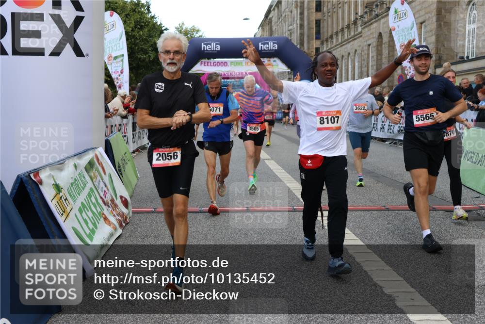 06.09.2026 - CURREX Alsterlauf Strokosch-Dieckow http://msf.ph/oto/10135452 06.09.2026 09:57:13 Ziel 2056, 2311, 2557, 2968, 3349, 3505, 3622, 3694, 4870, 5166, 5320, 5565, 6071, 6394, 6396, 8107, 8167 meine-sportfotos.de