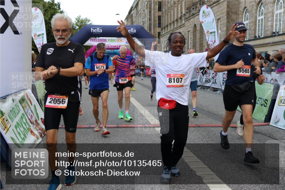 06.09.2026 - CURREX Alsterlauf Strokosch-Dieckow http://msf.ph/oto/10135465 06.09.2026 09:57:13 Ziel 2056, 2311, 2557, 2968, 3349, 3505, 3622, 3694, 4870, 5166, 5320, 5565, 6071, 6394, 6396, 8107, 8167 meine-sportfotos.de