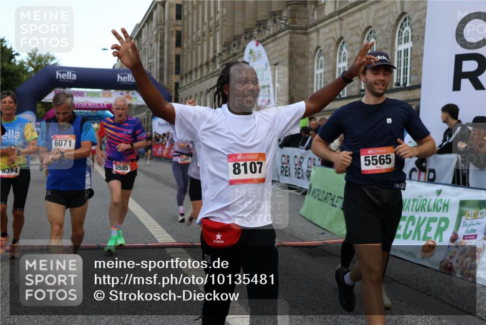 06.09.2026 - CURREX Alsterlauf Strokosch-Dieckow http://msf.ph/oto/10135481 06.09.2026 09:57:14 Ziel 2056, 2311, 2557, 3349, 3505, 3622, 3673, 3694, 4870, 5166, 5320, 5565, 6071, 6394, 6396, 8093, 8107, 8167 meine-sportfotos.de