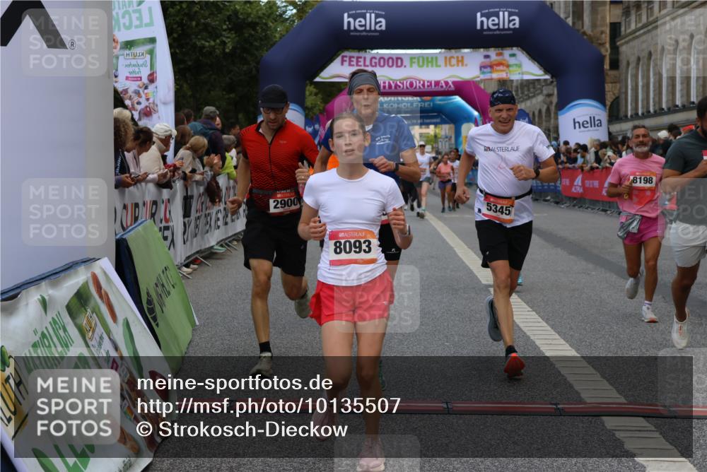 06.09.2026 - CURREX Alsterlauf Strokosch-Dieckow http://msf.ph/oto/10135507 06.09.2026 09:57:20 Ziel 2311, 2316, 2557, 2900, 3349, 3505, 3622, 3673, 3978, 5345, 5398, 6071, 6119, 6279, 6394, 6396, 8093, 8198 meine-sportfotos.de