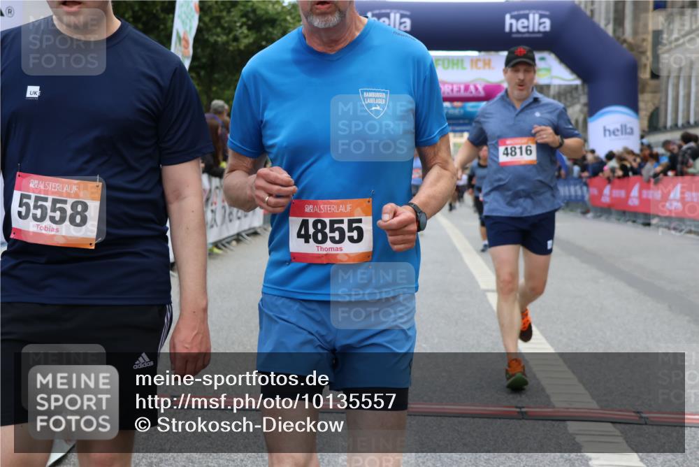 06.09.2026 - CURREX Alsterlauf Strokosch-Dieckow http://msf.ph/oto/10135557 06.09.2026 10:10:23 Ziel 4166, 4402, 4775, 4816, 4855, 4984, 5558, 6165, 6349, 8034 meine-sportfotos.de