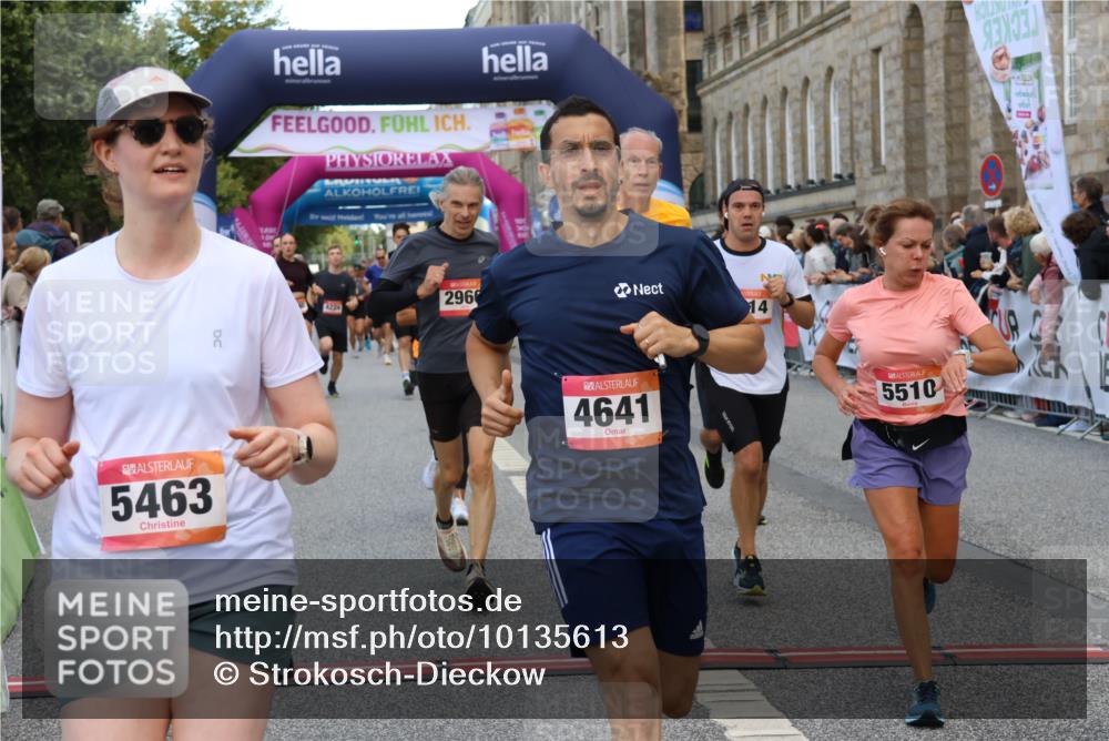 06.09.2026 - CURREX Alsterlauf Strokosch-Dieckow http://msf.ph/oto/10135613 06.09.2026 09:57:30 Ziel 2316, 2806, 2966, 3160, 3236, 3559, 3881, 3914, 4224, 4641, 4859, 5463, 5510, 5978, 6020, 8029, 8281 meine-sportfotos.de
