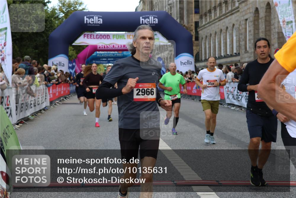 06.09.2026 - CURREX Alsterlauf Strokosch-Dieckow http://msf.ph/oto/10135631 06.09.2026 09:57:31 Ziel 2316, 2806, 2966, 3160, 3236, 3559, 3881, 3914, 4224, 4641, 4859, 5107, 5463, 5510, 5978, 6020, 8029, 8281 meine-sportfotos.de