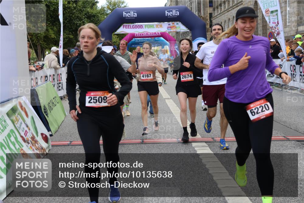 06.09.2026 - CURREX Alsterlauf Strokosch-Dieckow http://msf.ph/oto/10135638 06.09.2026 10:10:41 Ziel 2058, 2509, 2589, 2670, 2674, 3127, 3278, 3345, 3426, 3649, 3930, 4066, 4077, 4167, 4211, 4238, 4697, 4959, 5356, 6220, 6351 meine-sportfotos.de