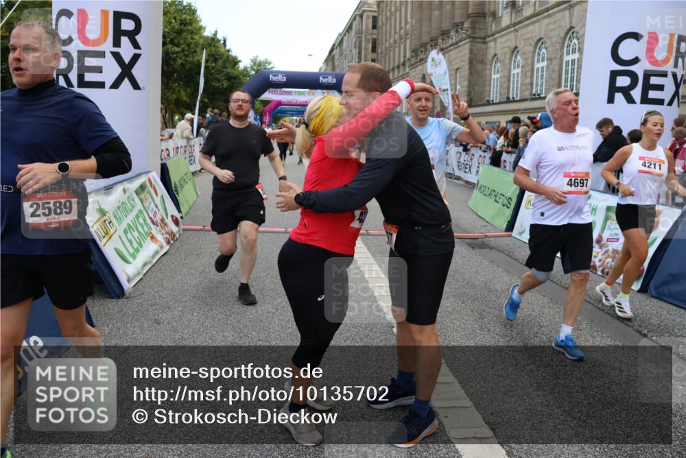 06.09.2026 - CURREX Alsterlauf Strokosch-Dieckow http://msf.ph/oto/10135702 06.09.2026 10:10:47 Ziel 2058, 2365, 2589, 2670, 2674, 2734, 3127, 3345, 3348, 3649, 3840, 3930, 4077, 4167, 4211, 4238, 4697, 4959, 6434 meine-sportfotos.de