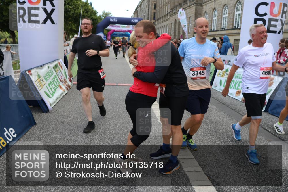 06.09.2026 - CURREX Alsterlauf Strokosch-Dieckow http://msf.ph/oto/10135718 06.09.2026 10:10:48 Ziel 2058, 2365, 2589, 2734, 3345, 3348, 3649, 3840, 3930, 4077, 4167, 4211, 4238, 4697, 4959, 6434 meine-sportfotos.de