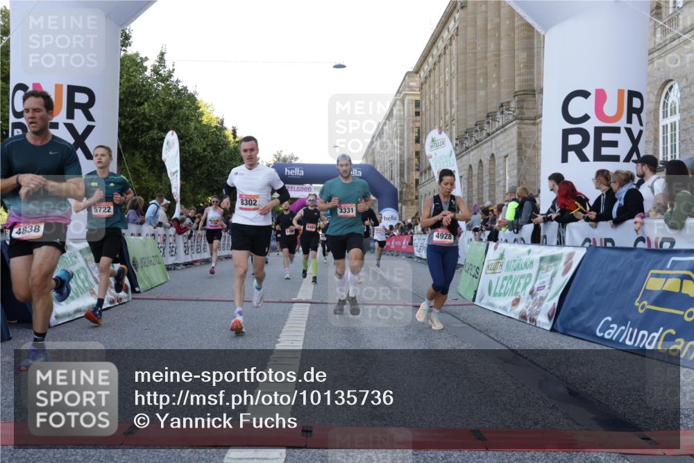 06.09.2026 - CURREX Alsterlauf Yannick Fuchs http://msf.ph/oto/10135736 06.09.2026 09:44:19 Ziel 2186, 2699, 3010, 3331, 3355, 3564, 3717, 4838, 4928, 5443, 5530, 5626, 5710, 5722, 5974, 6484, 6485, 6486, 8127, 8302 meine-sportfotos.de