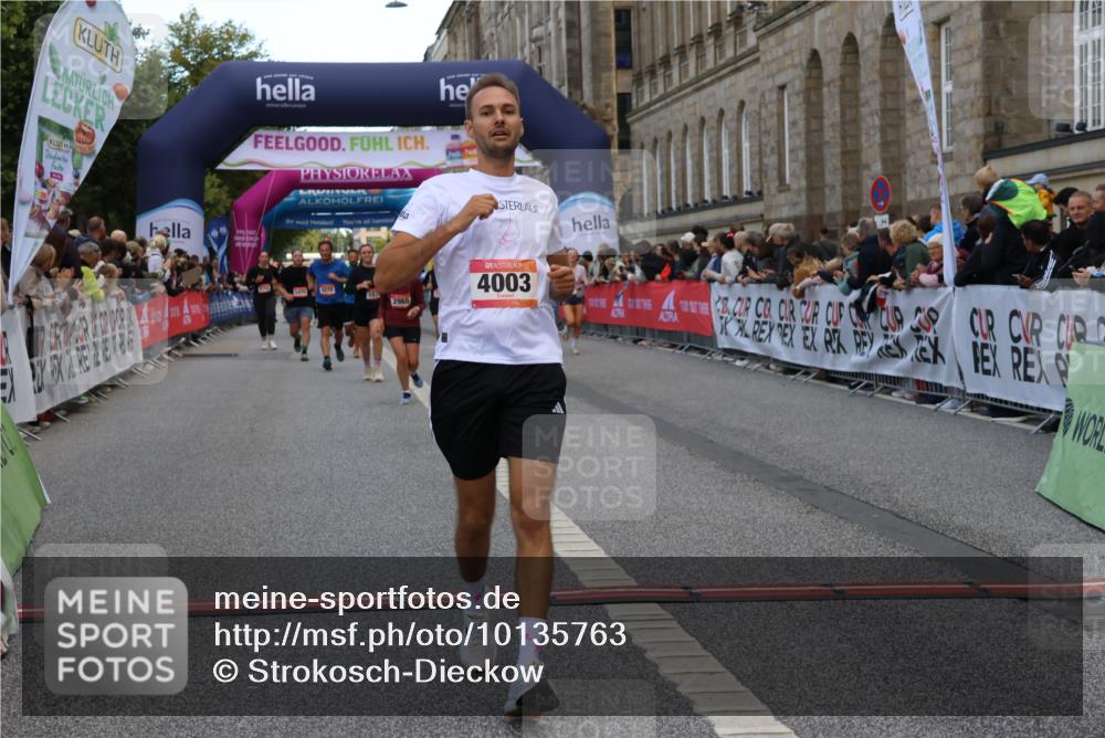 06.09.2026 - CURREX Alsterlauf Strokosch-Dieckow http://msf.ph/oto/10135763 06.09.2026 09:57:55 Ziel 2672, 2932, 2965, 3075, 3403, 4003, 4950, 5111, 5790, 5916, 6108, 6239 meine-sportfotos.de