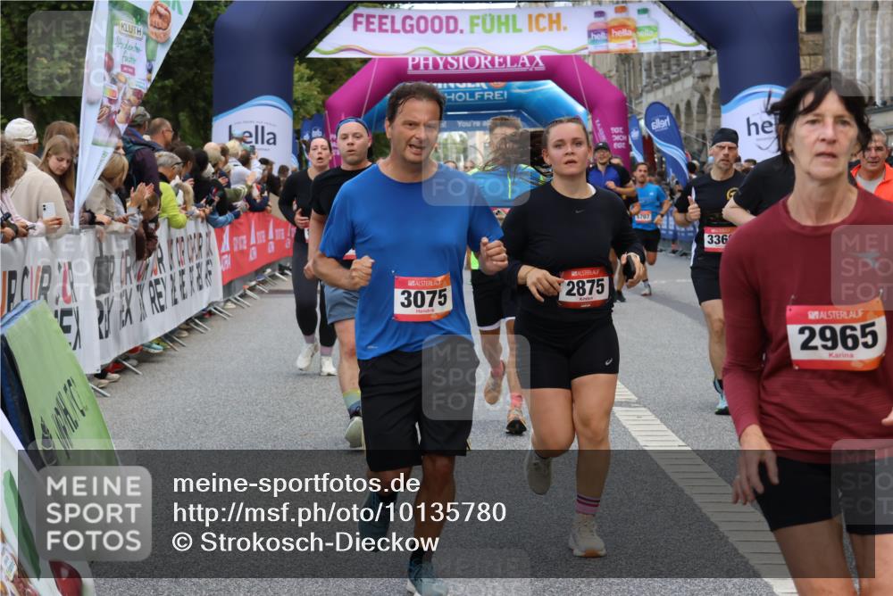 06.09.2026 - CURREX Alsterlauf Strokosch-Dieckow http://msf.ph/oto/10135780 06.09.2026 09:58:00 Ziel 2875, 2965, 3075, 3307, 3369, 3403, 3743, 3744, 4003, 4864, 5470, 5916, 6153, 8066, 8152, 8229, 8311 meine-sportfotos.de