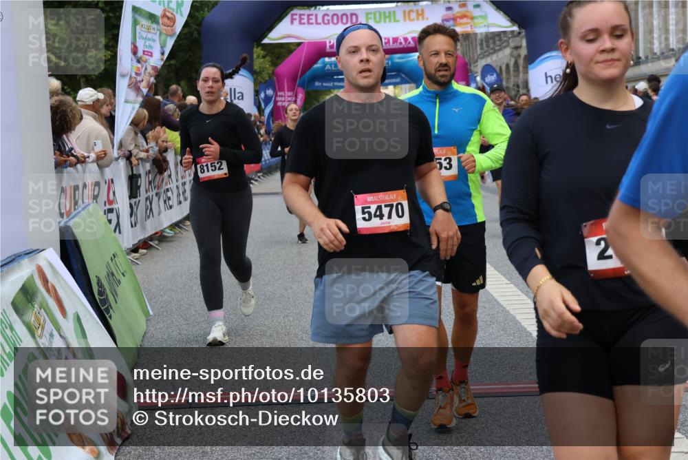 06.09.2026 - CURREX Alsterlauf Strokosch-Dieckow http://msf.ph/oto/10135803 06.09.2026 09:58:03 Ziel 2875, 2965, 3075, 3307, 3369, 3403, 3497, 3743, 3744, 3841, 3923, 4327, 4864, 5470, 5518, 5548, 5707, 5916, 6153, 8066, 8152, 8229, 8311 meine-sportfotos.de
