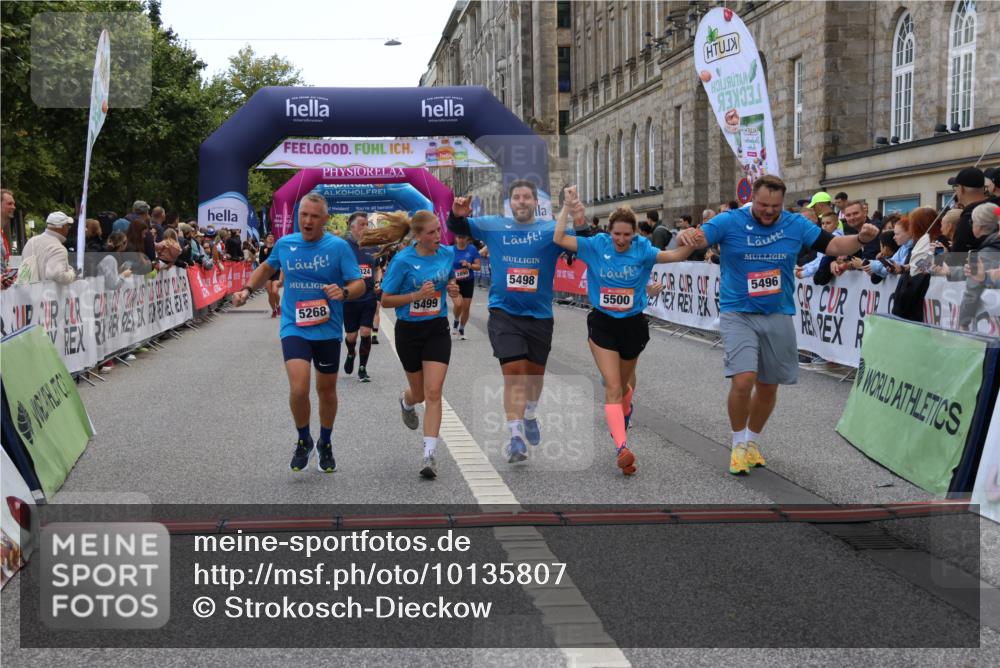 06.09.2026 - CURREX Alsterlauf Strokosch-Dieckow http://msf.ph/oto/10135807 06.09.2026 10:11:09 Ziel 2324, 2889, 2890, 3171, 3988, 4409, 5268, 5392, 5393, 5496, 5498, 5499, 5500, 5818, 5826, 5888, 8292 meine-sportfotos.de