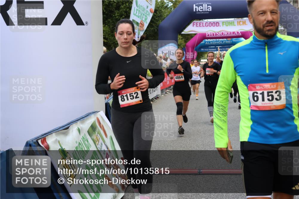 06.09.2026 - CURREX Alsterlauf Strokosch-Dieckow http://msf.ph/oto/10135815 06.09.2026 09:58:04 Ziel 2875, 2965, 3075, 3307, 3369, 3403, 3497, 3580, 3743, 3744, 3841, 3923, 4327, 4864, 5470, 5518, 5548, 5707, 5916, 6153, 8066, 8152, 8229, 8311 meine-sportfotos.de