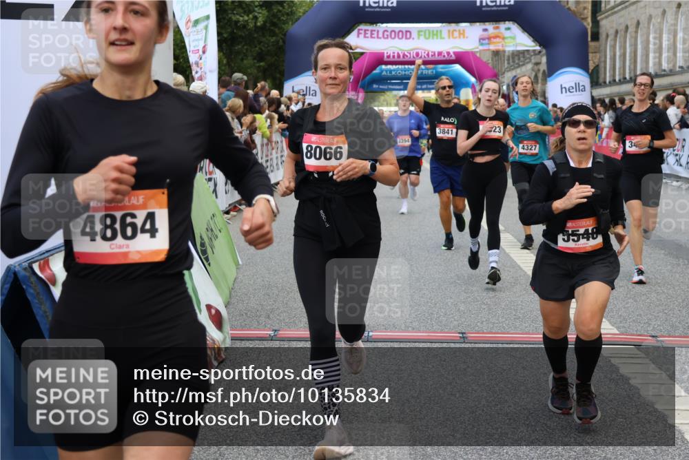 06.09.2026 - CURREX Alsterlauf Strokosch-Dieckow http://msf.ph/oto/10135834 06.09.2026 09:58:07 Ziel 2875, 3075, 3307, 3369, 3394, 3497, 3553, 3580, 3743, 3744, 3841, 3872, 3923, 4034, 4327, 4864, 5470, 5518, 5548, 5707, 6153, 6227, 6343, 8066, 8152, 8163, 8229, 8311 meine-sportfotos.de