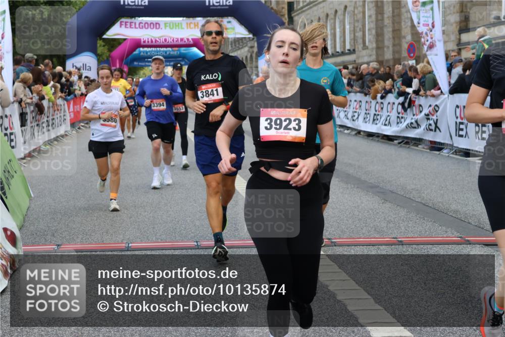 06.09.2026 - CURREX Alsterlauf Strokosch-Dieckow http://msf.ph/oto/10135874 06.09.2026 09:58:09 Ziel 3307, 3369, 3394, 3497, 3553, 3580, 3743, 3841, 3872, 3923, 4034, 4327, 4864, 5518, 5548, 5707, 6153, 6227, 6343, 6409, 8066, 8152, 8163, 8229, 8311 meine-sportfotos.de
