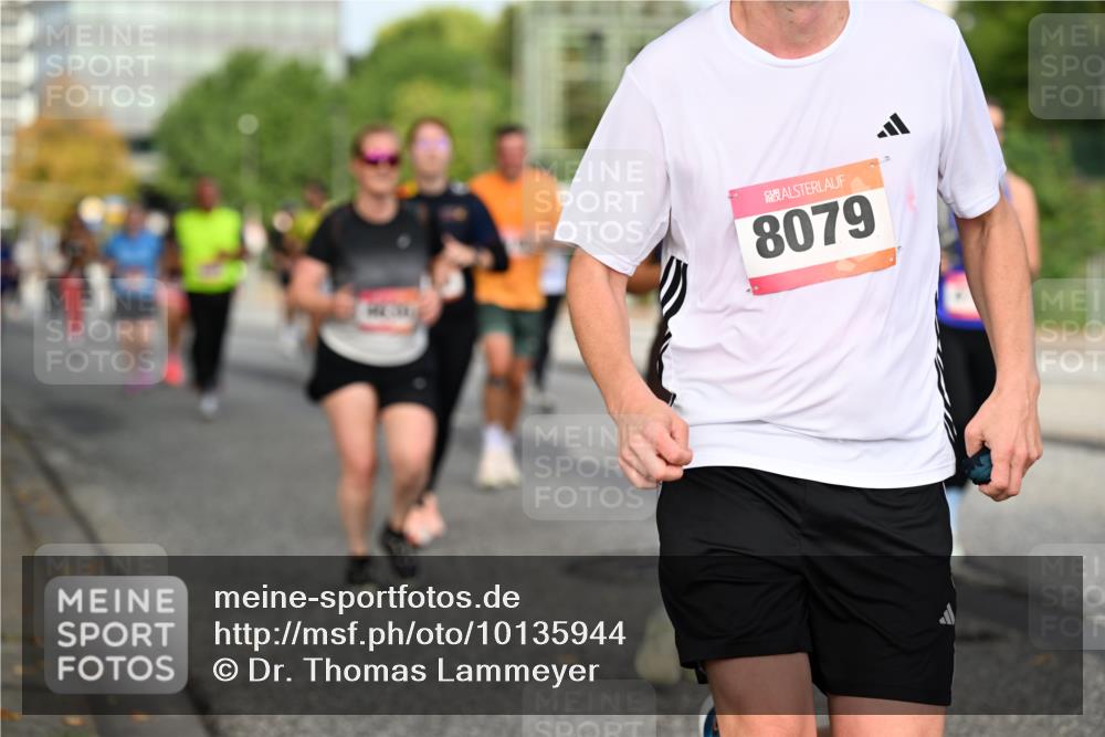 06.09.2026 - CURREX Alsterlauf Dr. Thomas Lammeyer http://msf.ph/oto/10135944 06.09.2026 10:00:45 Laufen 8079 meine-sportfotos.de