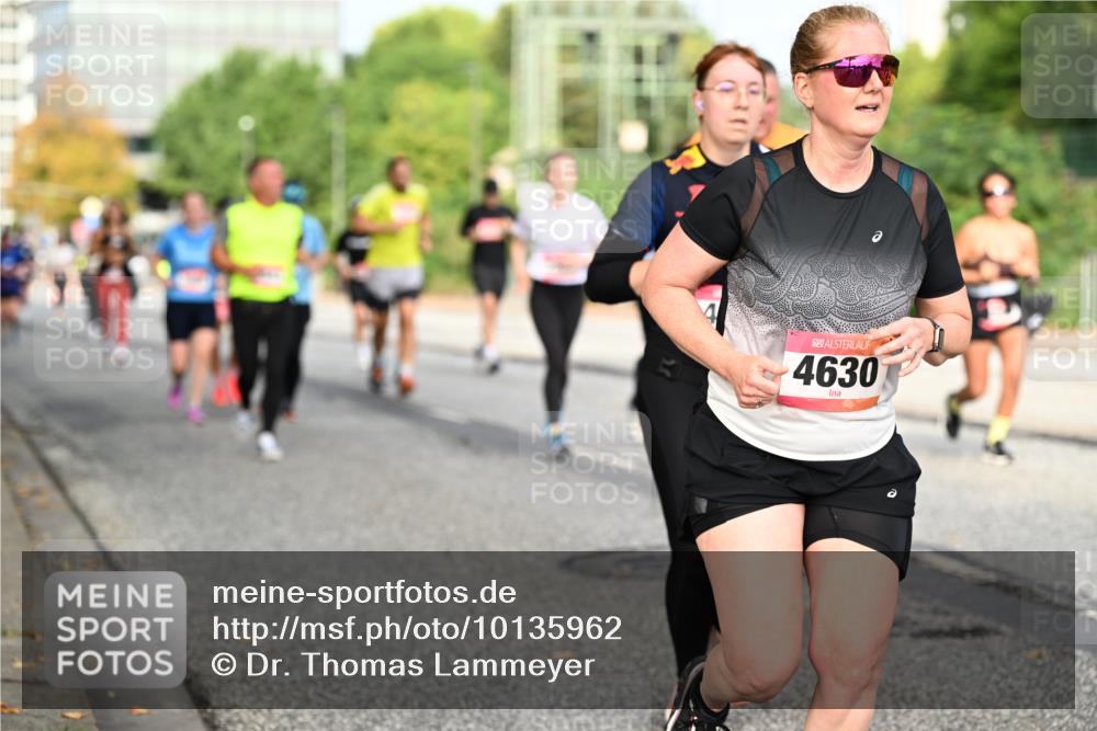 06.09.2026 - CURREX Alsterlauf Dr. Thomas Lammeyer http://msf.ph/oto/10135962 06.09.2026 10:00:46 Laufen 4630 meine-sportfotos.de