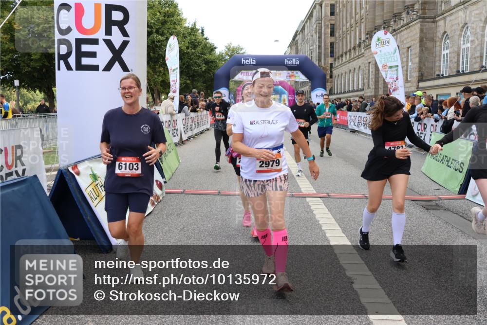 06.09.2026 - CURREX Alsterlauf Strokosch-Dieckow http://msf.ph/oto/10135972 06.09.2026 10:11:20 Ziel 2889, 2890, 2979, 2980, 4251, 4442, 4517, 4612, 4782, 4783, 5327, 5351, 5392, 5393, 5532, 5647, 5818, 6100, 6103, 6393, 6465 meine-sportfotos.de