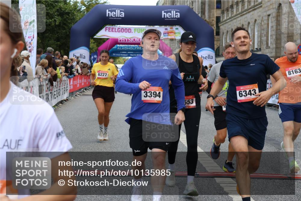 06.09.2026 - CURREX Alsterlauf Strokosch-Dieckow http://msf.ph/oto/10135985 06.09.2026 09:58:11 Ziel 3394, 3497, 3553, 3580, 3743, 3841, 3872, 3923, 4034, 4327, 4864, 5518, 5548, 5707, 5986, 6227, 6343, 6409, 8066, 8163 meine-sportfotos.de