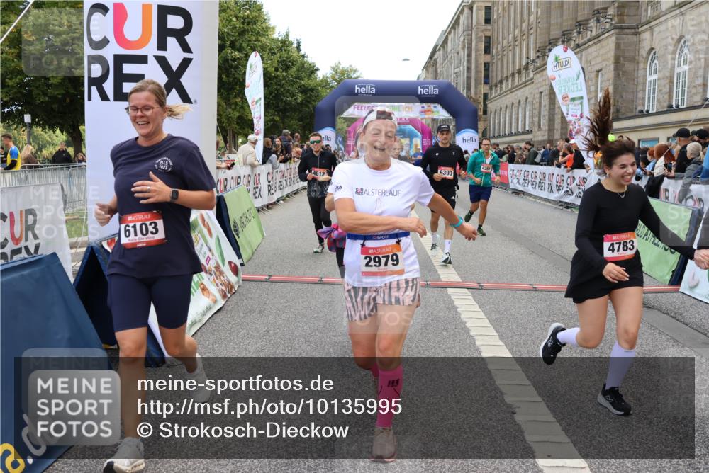 06.09.2026 - CURREX Alsterlauf Strokosch-Dieckow http://msf.ph/oto/10135995 06.09.2026 10:11:21 Ziel 2979, 2980, 4251, 4442, 4517, 4612, 4782, 4783, 5327, 5351, 5392, 5532, 5647, 5818, 6100, 6103, 6393, 6465 meine-sportfotos.de