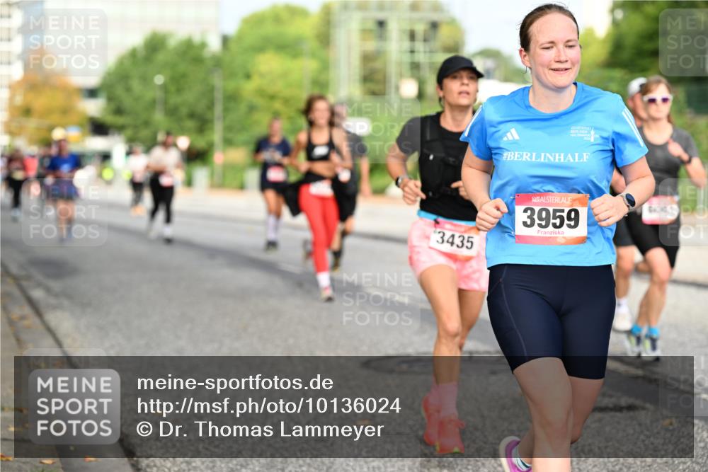 06.09.2026 - CURREX Alsterlauf Dr. Thomas Lammeyer http://msf.ph/oto/10136024 06.09.2026 10:00:52 Laufen 45, 3435, 3959 meine-sportfotos.de