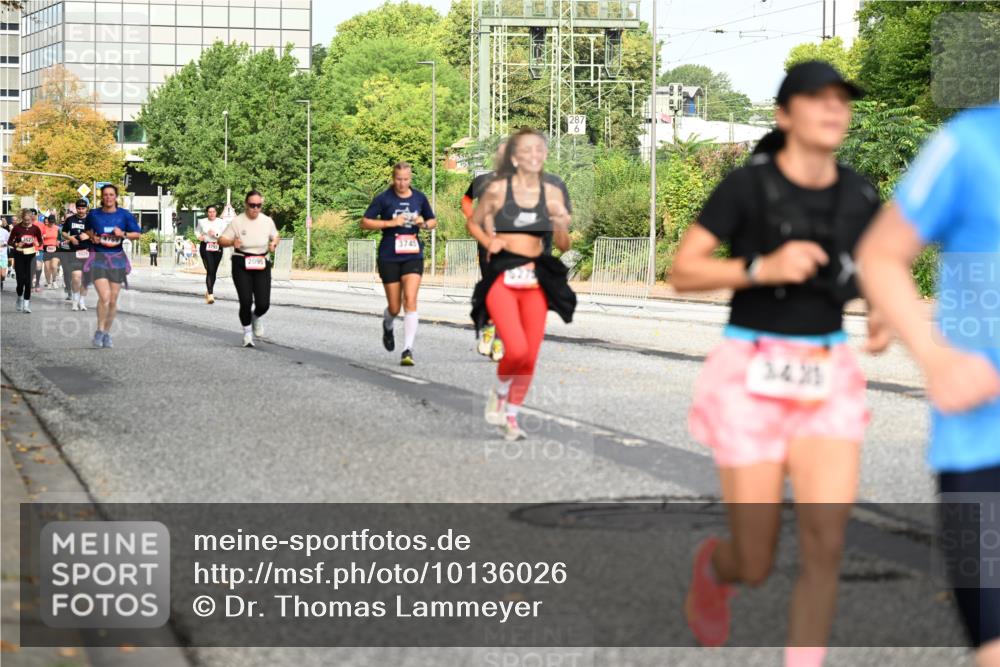 06.09.2026 - CURREX Alsterlauf Dr. Thomas Lammeyer http://msf.ph/oto/10136026 06.09.2026 10:00:52 Laufen 2095, 3749, 34, 21 meine-sportfotos.de