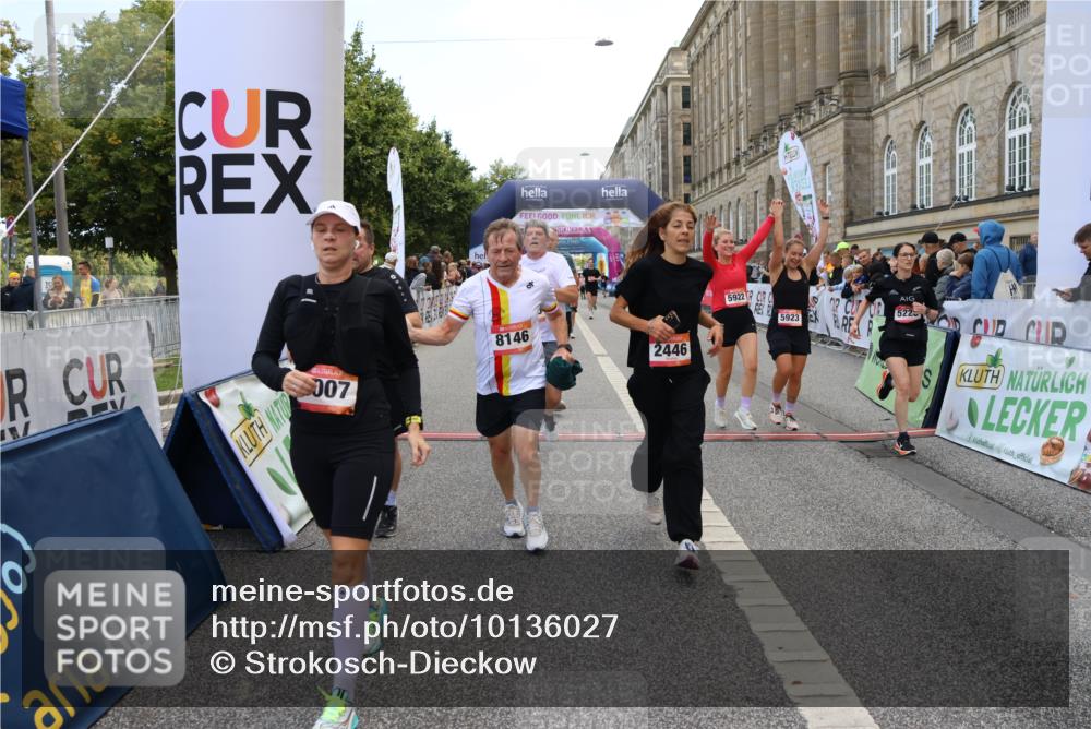 06.09.2026 - CURREX Alsterlauf Strokosch-Dieckow http://msf.ph/oto/10136027 06.09.2026 10:11:33 Ziel 2014, 2352, 2356, 2446, 3284, 3285, 3360, 3373, 3652, 3922, 5226, 5279, 5922, 5923, 6491, 8004, 8007, 8145, 8146 meine-sportfotos.de