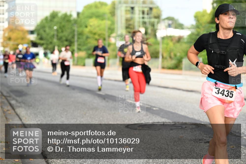 06.09.2026 - CURREX Alsterlauf Dr. Thomas Lammeyer http://msf.ph/oto/10136029 06.09.2026 10:00:52 Laufen 3435 meine-sportfotos.de
