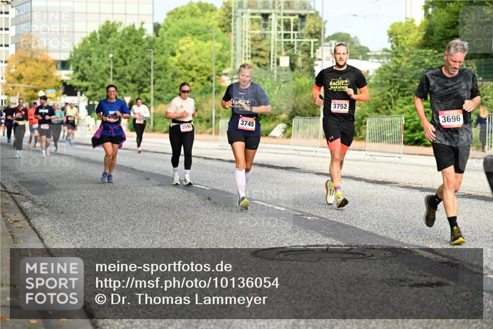 06.09.2026 - CURREX Alsterlauf Dr. Thomas Lammeyer http://msf.ph/oto/10136054 06.09.2026 10:00:55 Laufen 4769, 2095, 3745, 30, 2020, 3752, 3696 meine-sportfotos.de