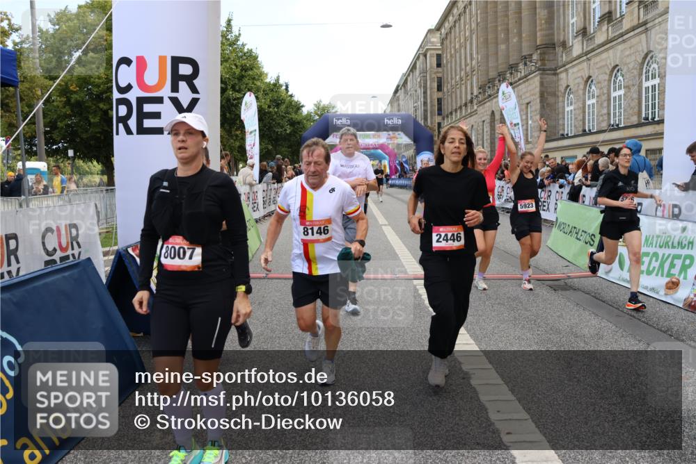 06.09.2026 - CURREX Alsterlauf Strokosch-Dieckow http://msf.ph/oto/10136058 06.09.2026 10:11:33 Ziel 2014, 2352, 2356, 2446, 3284, 3285, 3360, 3373, 3652, 3922, 5226, 5279, 5922, 5923, 6491, 8004, 8007, 8145, 8146 meine-sportfotos.de