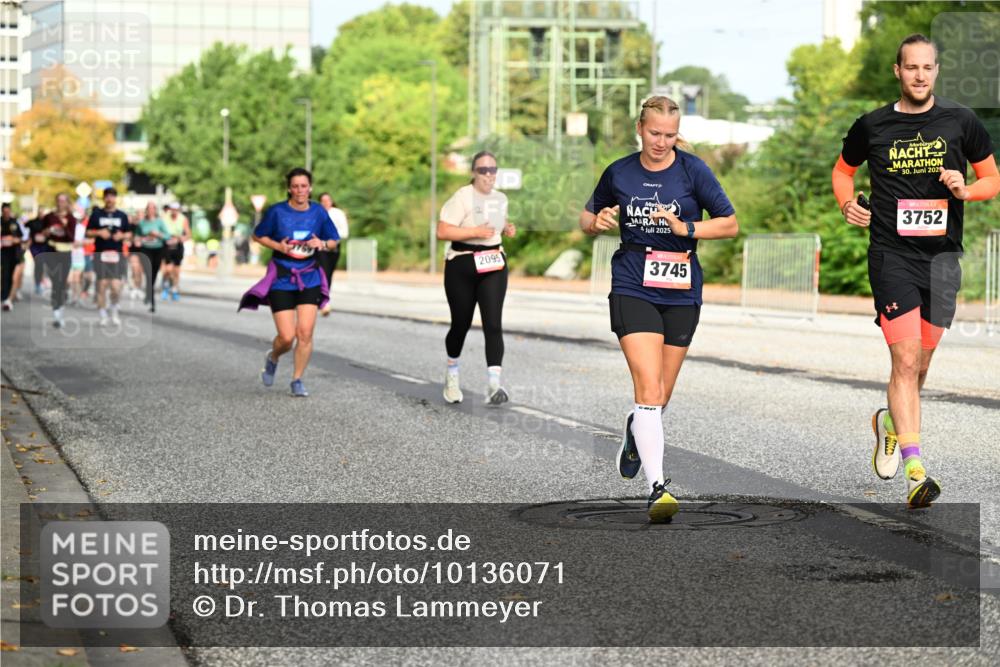 06.09.2026 - CURREX Alsterlauf Dr. Thomas Lammeyer http://msf.ph/oto/10136071 06.09.2026 10:00:56 Laufen 2095, 4, 2025, 3745, 30, 202, 3752 meine-sportfotos.de