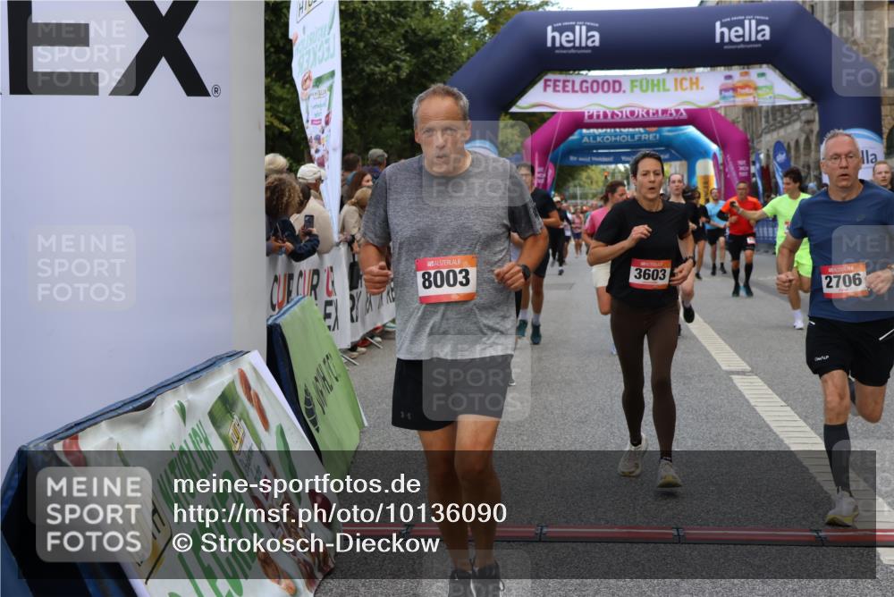 06.09.2026 - CURREX Alsterlauf Strokosch-Dieckow http://msf.ph/oto/10136090 06.09.2026 09:58:19 Ziel 2706, 2864, 3603, 3679, 3804, 4106, 4501, 4525, 4732, 4800, 5018, 5257, 5986, 6227, 6409, 8003, 8052 meine-sportfotos.de