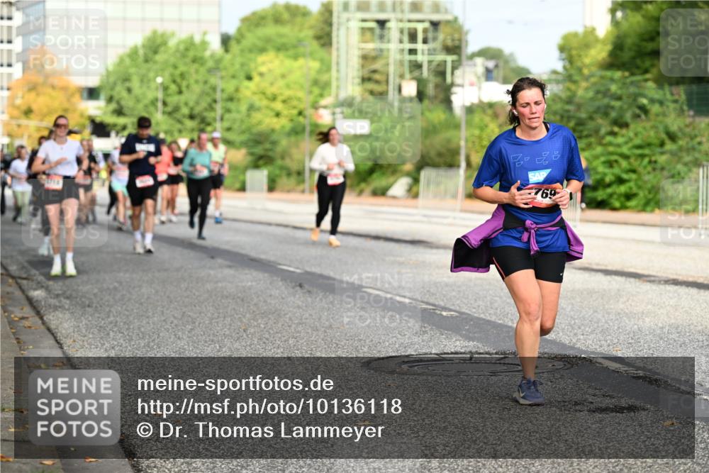 06.09.2026 - CURREX Alsterlauf Dr. Thomas Lammeyer http://msf.ph/oto/10136118 06.09.2026 10:01:00 Laufen 769 meine-sportfotos.de
