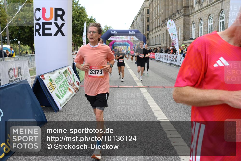 06.09.2026 - CURREX Alsterlauf Strokosch-Dieckow http://msf.ph/oto/10136124 06.09.2026 10:11:39 Ziel 2356, 3060, 3284, 3285, 3360, 3373, 3922, 4188, 4189, 5226, 5279, 5451, 5458, 5922, 5923, 6019, 6166, 6362, 6446, 6491, 8146 meine-sportfotos.de