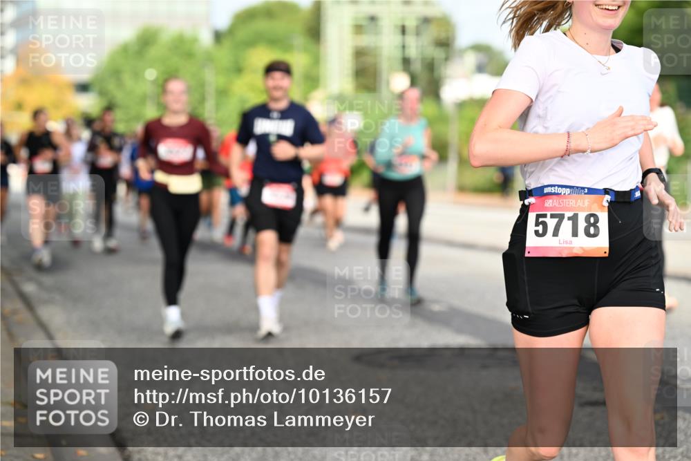 06.09.2026 - CURREX Alsterlauf Dr. Thomas Lammeyer http://msf.ph/oto/10136157 06.09.2026 10:01:05 Laufen 5718 meine-sportfotos.de