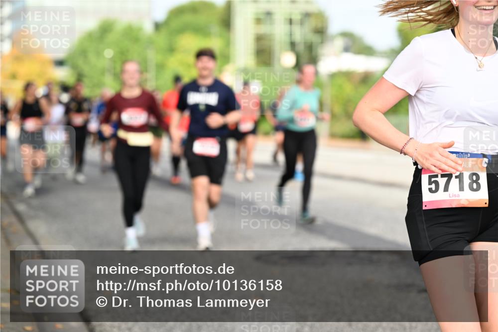 06.09.2026 - CURREX Alsterlauf Dr. Thomas Lammeyer http://msf.ph/oto/10136158 06.09.2026 10:01:05 Laufen 3, 5718 meine-sportfotos.de
