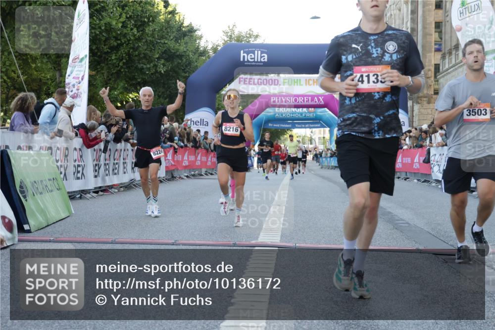 06.09.2026 - CURREX Alsterlauf Yannick Fuchs http://msf.ph/oto/10136172 06.09.2026 09:44:36 Ziel 2894, 3503, 3545, 4133, 4203, 4597, 4669, 5271, 5453, 5529, 5864, 6201, 6366, 8097, 8216, 8224 meine-sportfotos.de