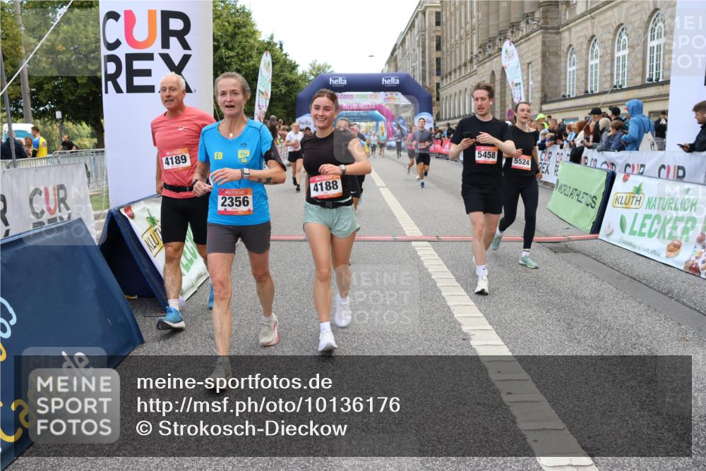 06.09.2026 - CURREX Alsterlauf Strokosch-Dieckow http://msf.ph/oto/10136176 06.09.2026 10:11:41 Ziel 2125, 2356, 3060, 3284, 3285, 3373, 3704, 3922, 4188, 4189, 4611, 5279, 5451, 5458, 6019, 6166, 6362, 6446 meine-sportfotos.de