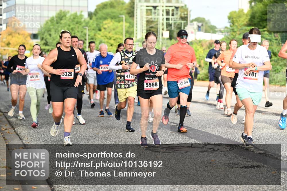 06.09.2026 - CURREX Alsterlauf Dr. Thomas Lammeyer http://msf.ph/oto/10136192 06.09.2026 10:01:09 Laufen 3969, 4516, 5329, 30, 4565, 4179, 5568, 4704, 101 meine-sportfotos.de