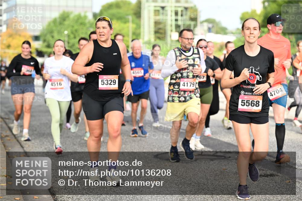 06.09.2026 - CURREX Alsterlauf Dr. Thomas Lammeyer http://msf.ph/oto/10136208 06.09.2026 10:01:10 Laufen 4516, 5329, 4565, 4179, 67, 5568, 4704 meine-sportfotos.de