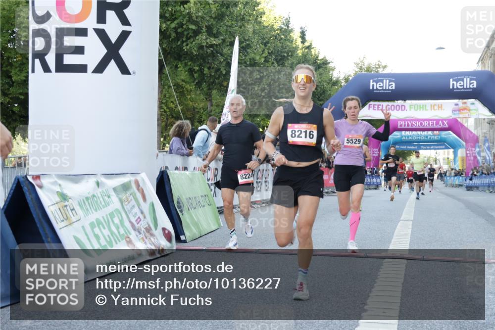 06.09.2026 - CURREX Alsterlauf Yannick Fuchs http://msf.ph/oto/10136227 06.09.2026 09:44:37 Ziel 2894, 3445, 3503, 3545, 4133, 4203, 4597, 4669, 5271, 5453, 5529, 5864, 6201, 6366, 8097, 8216, 8224 meine-sportfotos.de