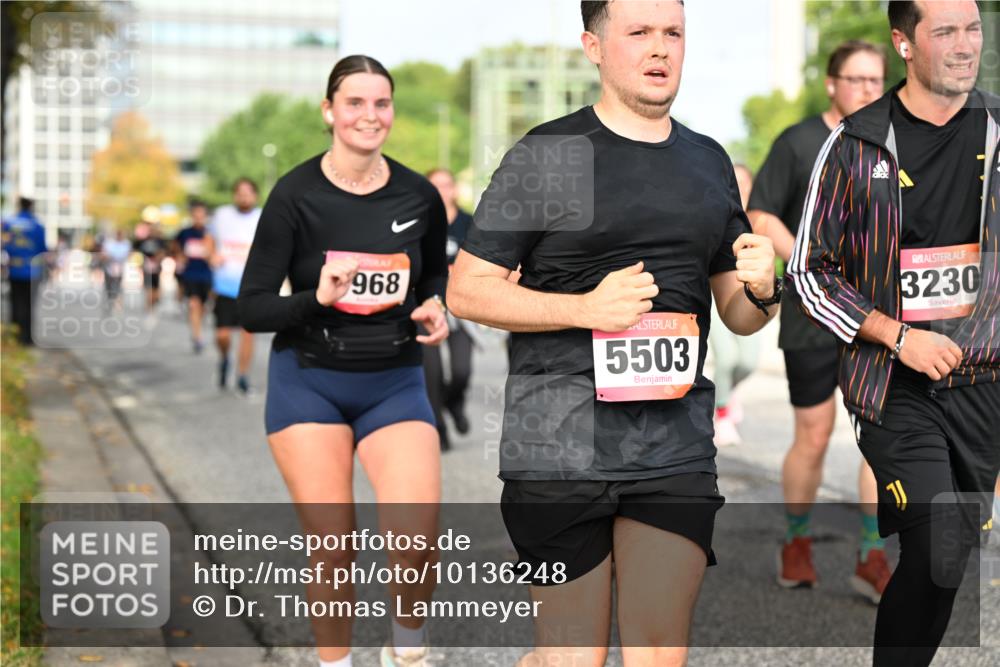 06.09.2026 - CURREX Alsterlauf Dr. Thomas Lammeyer http://msf.ph/oto/10136248 06.09.2026 10:01:14 Laufen 968, 5503, 3230 meine-sportfotos.de