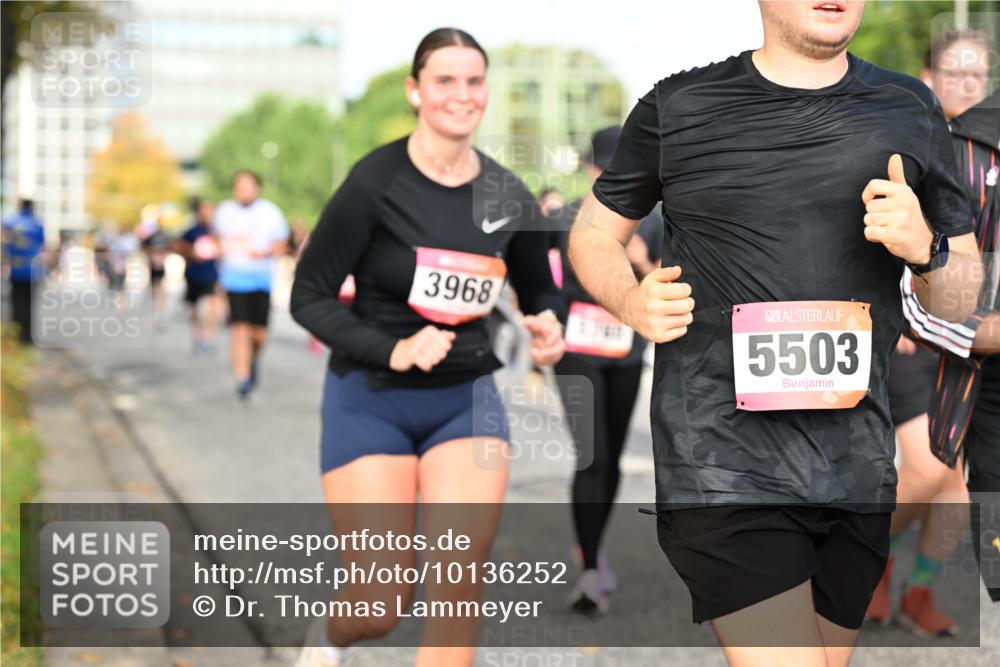06.09.2026 - CURREX Alsterlauf Dr. Thomas Lammeyer http://msf.ph/oto/10136252 06.09.2026 10:01:14 Laufen 3968, 5503 meine-sportfotos.de