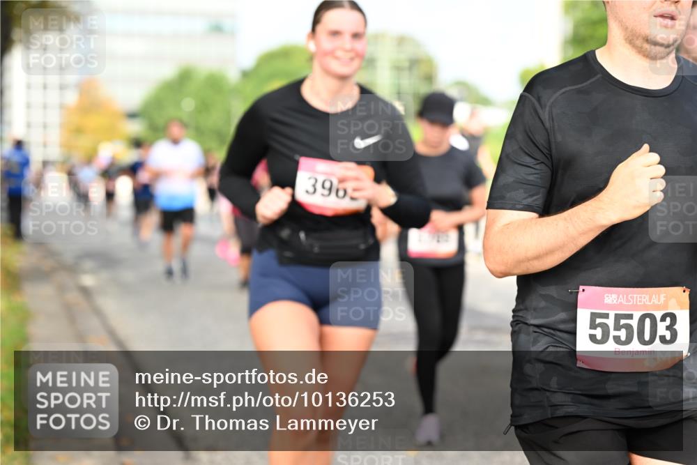 06.09.2026 - CURREX Alsterlauf Dr. Thomas Lammeyer http://msf.ph/oto/10136253 06.09.2026 10:01:14 Laufen 396, 5503 meine-sportfotos.de