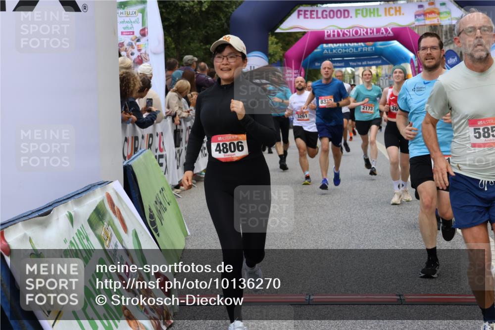 06.09.2026 - CURREX Alsterlauf Strokosch-Dieckow http://msf.ph/oto/10136270 06.09.2026 09:58:28 Ziel 2013, 2173, 3055, 3261, 3560, 3679, 3693, 3804, 4050, 4106, 4352, 4501, 4525, 4800, 4806, 5018, 5257, 5640, 5840, 5858, 6099, 6118, 6470, 8052, 8296, 8319 meine-sportfotos.de