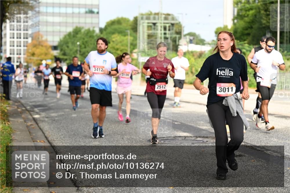 06.09.2026 - CURREX Alsterlauf Dr. Thomas Lammeyer http://msf.ph/oto/10136274 06.09.2026 10:01:16 Laufen 3412, 3109, 2512, 3011 meine-sportfotos.de