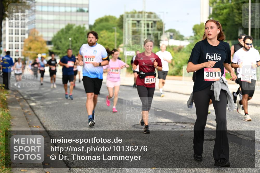 06.09.2026 - CURREX Alsterlauf Dr. Thomas Lammeyer http://msf.ph/oto/10136276 06.09.2026 10:01:16 Laufen 3412, 2512, 3011 meine-sportfotos.de
