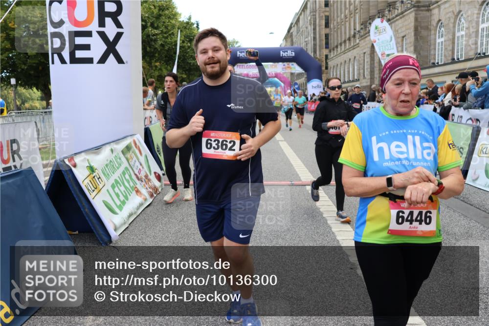 06.09.2026 - CURREX Alsterlauf Strokosch-Dieckow http://msf.ph/oto/10136300 06.09.2026 10:11:46 Ziel 2110, 2125, 2192, 2701, 3060, 3662, 3663, 3704, 4188, 4189, 4276, 4611, 5451, 5458, 6019, 6166, 6362, 6446, 8165, 8166 meine-sportfotos.de