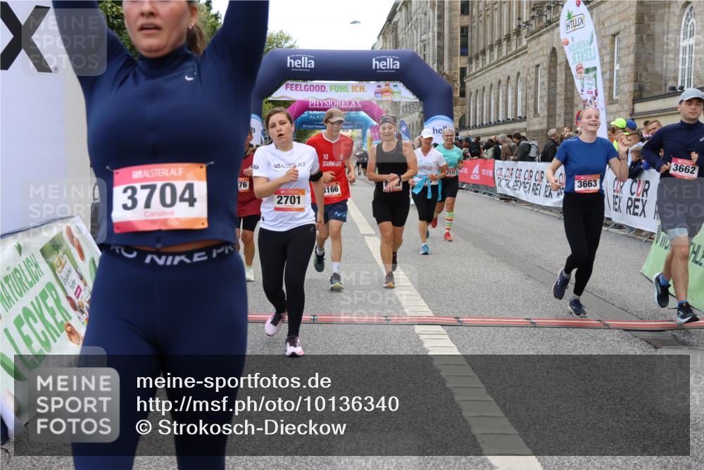 06.09.2026 - CURREX Alsterlauf Strokosch-Dieckow http://msf.ph/oto/10136340 06.09.2026 10:11:49 Ziel 2110, 2125, 2192, 2701, 3060, 3662, 3663, 3704, 4276, 4611, 5197, 6019, 6166, 6362, 6467, 8165, 8166 meine-sportfotos.de